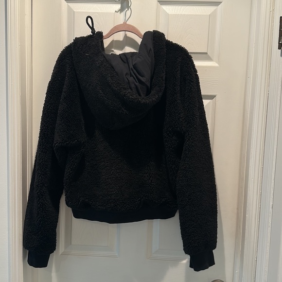 Textured Fleece 1/2 Zip Size 12 NWT LULUEMON BLACK - Picture 6 of 6